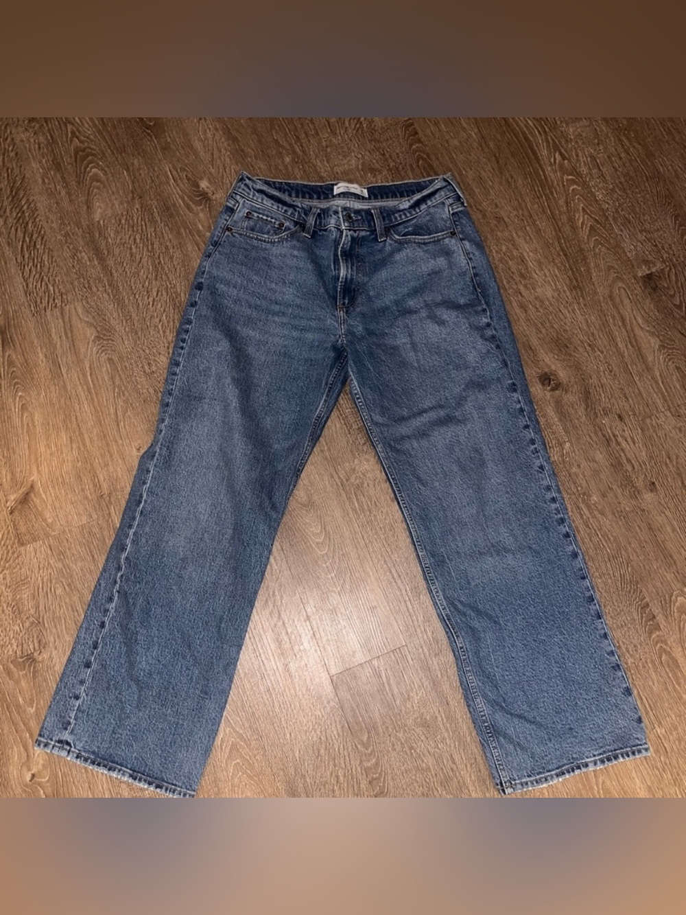 Abercrombie & Fitch Women's Relaxed Straight Blue Jeans